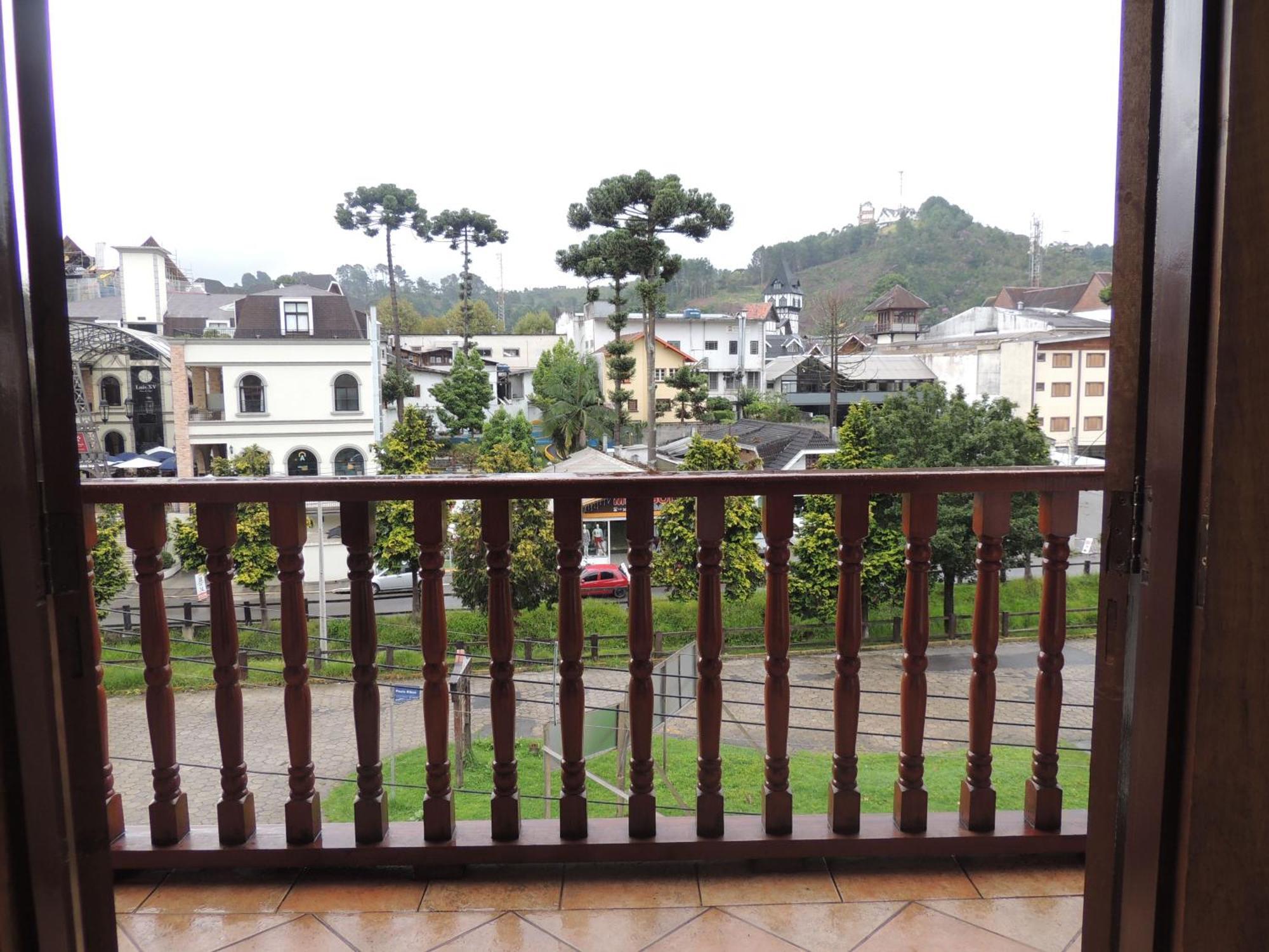 Hotel Monte Carlo กังโปสดูจอร์เดา ห้อง รูปภาพ
